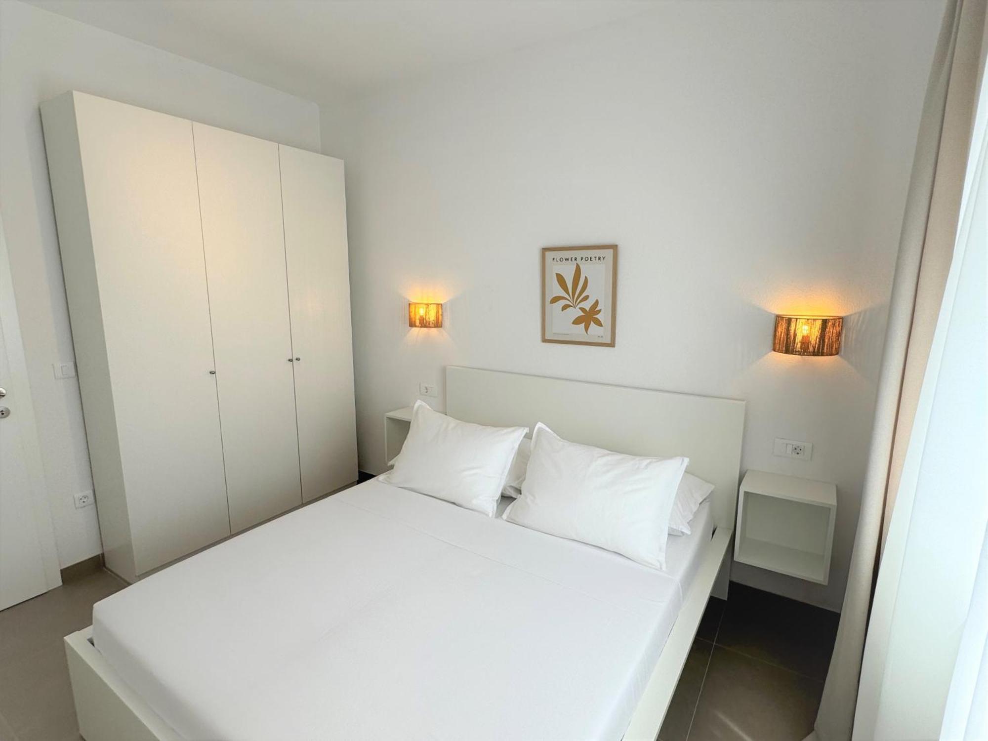 Olive Garden - New Opening Apartma